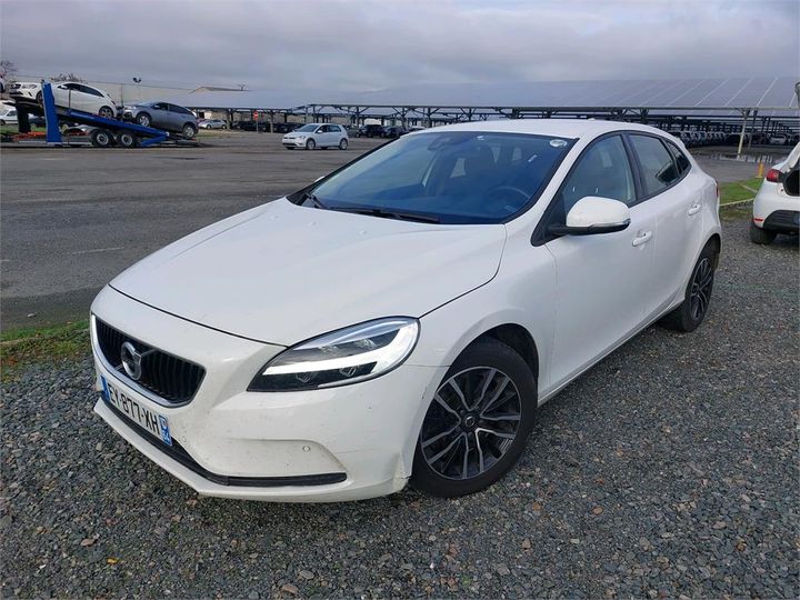 VOLVO V40 2018 yv1mv70v0k2548953