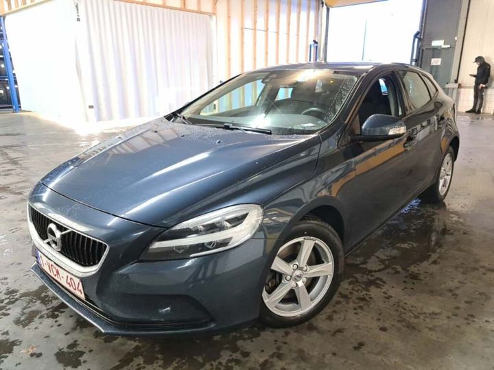 VOLVO V40 2018 yv1mv70v0k2563596