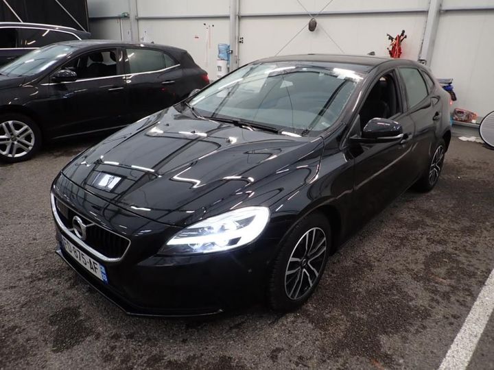 VOLVO V40 2019 yv1mv70v0k2578581