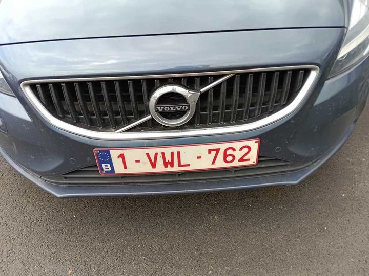 VOLVO V40 2019 yv1mv70v0k2589987