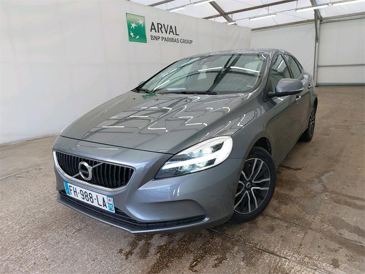 VOLVO V40 2019 yv1mv70v0k2605857