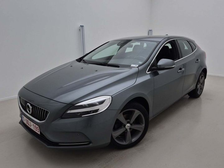 VOLVO V40 2018 yv1mv70v1k2550509