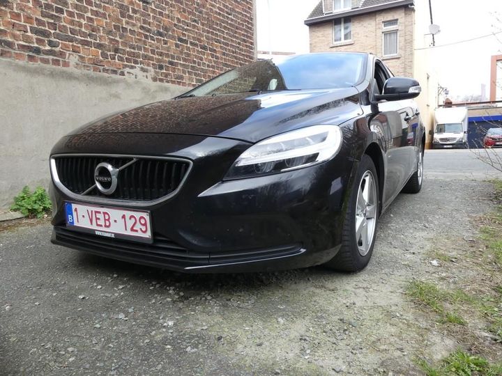 VOLVO V40 2018 yv1mv70v1k2563961