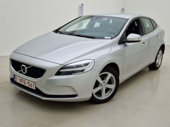 VOLVO V40 2018 yv1mv70v1k2569411