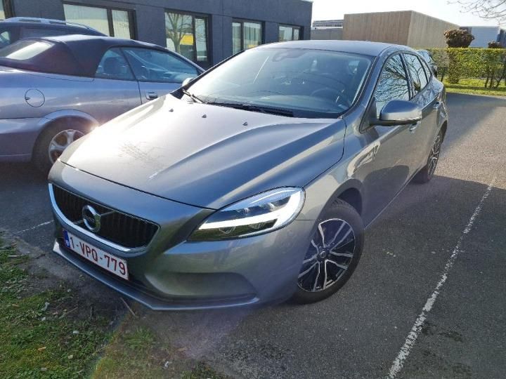 VOLVO V40 HATCHBACK 2019 yv1mv70v1k2579816