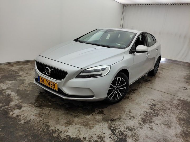 VOLVO V40 '16 2019 yv1mv70v1k2580800