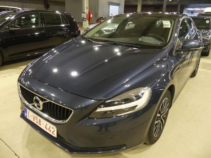 VOLVO V40 2019 yv1mv70v1k2582145