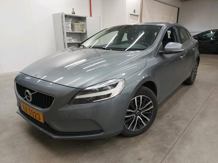 VOLVO V40 2020 yv1mv70v1k2605510