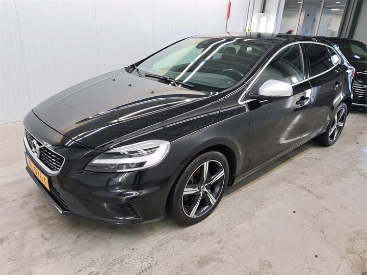 VOLVO V40 2019 yv1mv72v0k2570607