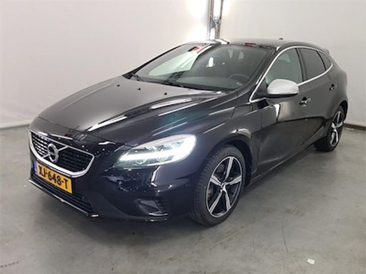 VOLVO V40 2019 yv1mv72v0k2578931