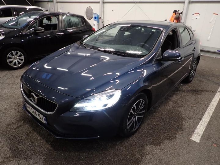 VOLVO V40 2019 yv1mv72v0k2605311