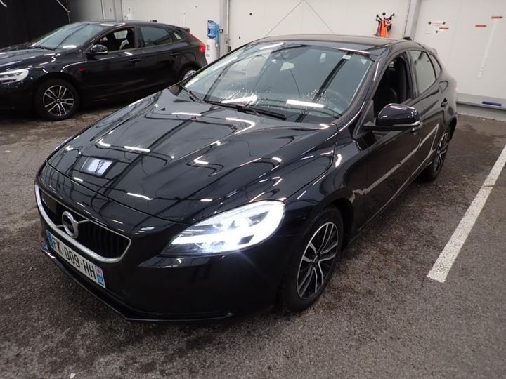 VOLVO V40 2019 yv1mv72v0k2606350