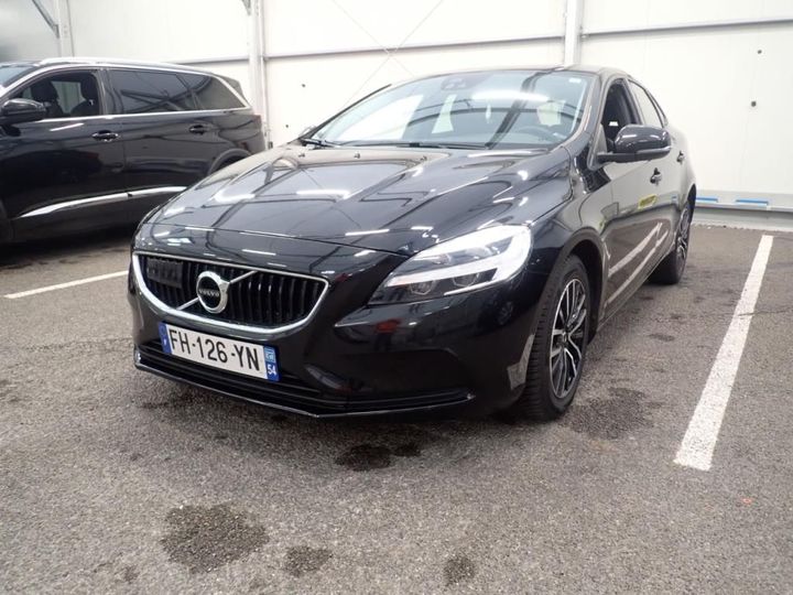 VOLVO V40 2019 yv1mv72v0k2608805