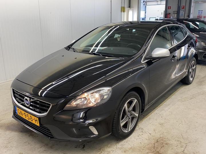 VOLVO V40 2015 yv1mv7431g2277245