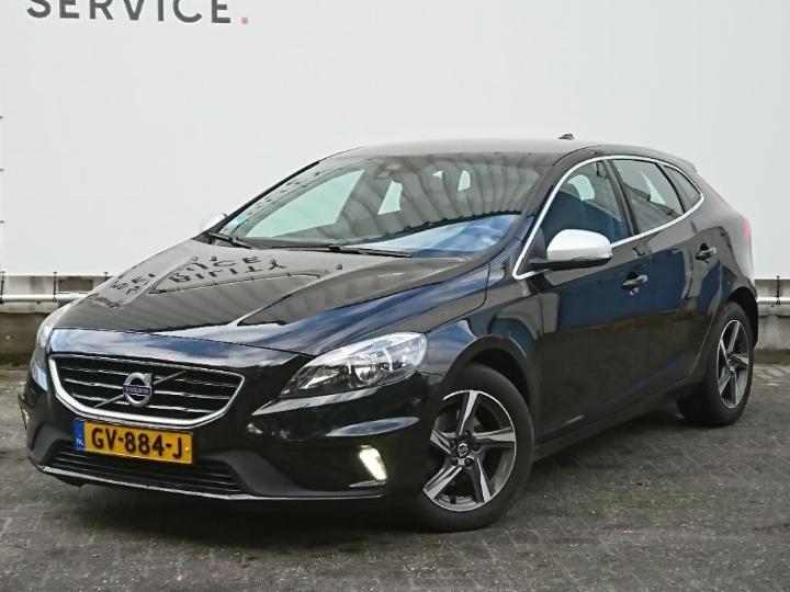 VOLVO V40 2015 yv1mv7431g2278347