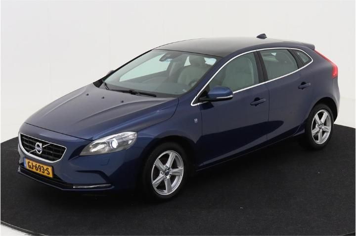 VOLVO V40 2015 yv1mv7431g2279836