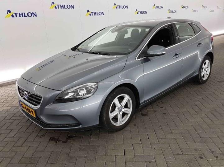 VOLVO V40 2015 yv1mv7431g2280689