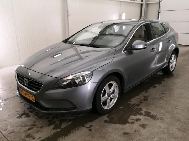 VOLVO V40 2015 yv1mv7431g2280707