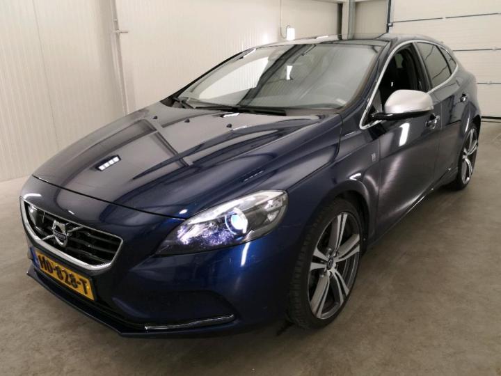 VOLVO V40 2015 yv1mv7431g2281062