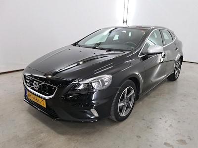 VOLVO V40 2015 yv1mv7431g2281256