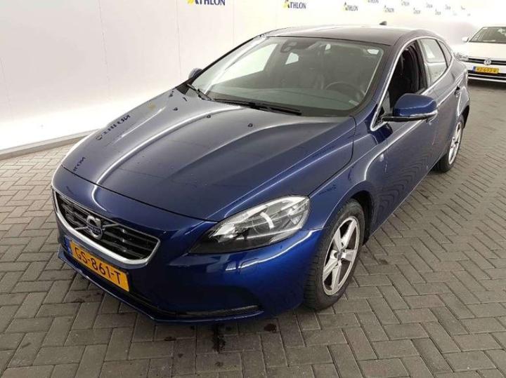 VOLVO V40 2015 yv1mv7431g2282659