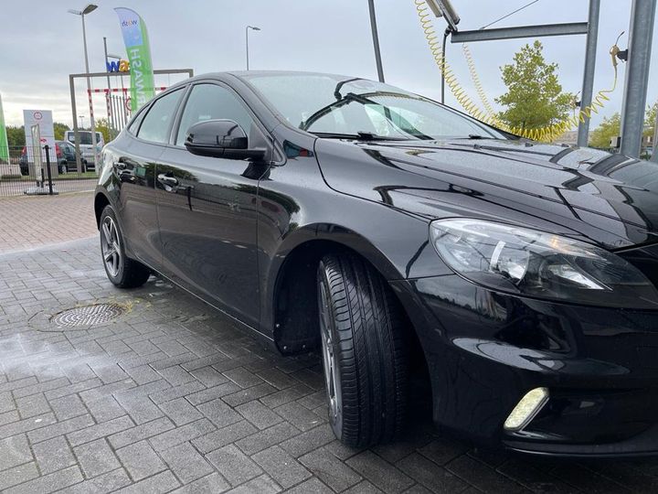 VOLVO V40 2015 yv1mv7431g2282783