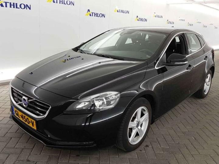 VOLVO V40 2015 yv1mv7431g2283362