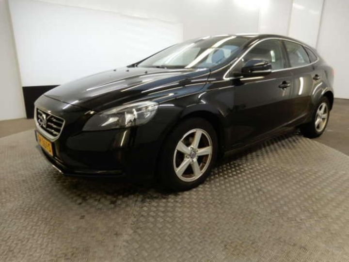 VOLVO V40 2015 yv1mv7431g2284081