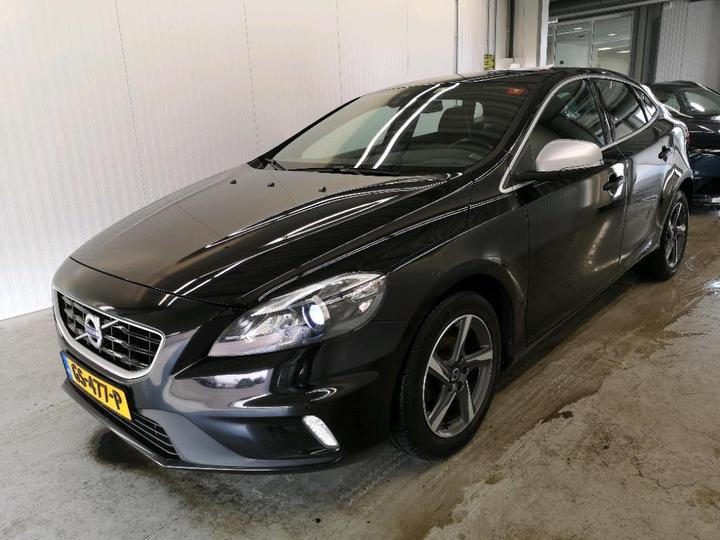 VOLVO V40 2015 yv1mv7431g2284315