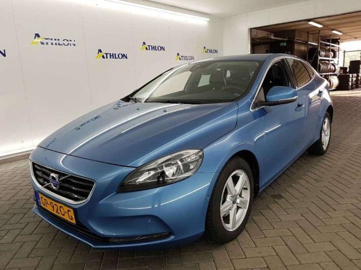 VOLVO V40 2015 yv1mv7431g2285495