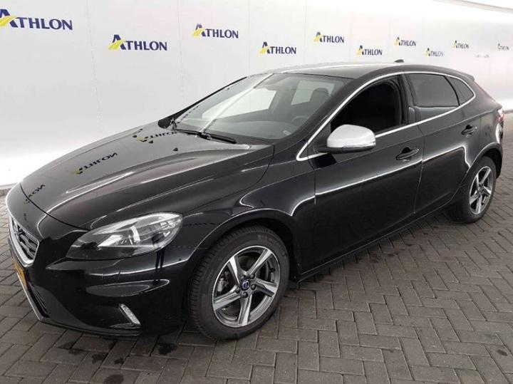 VOLVO V40 2015 yv1mv7431g2286302