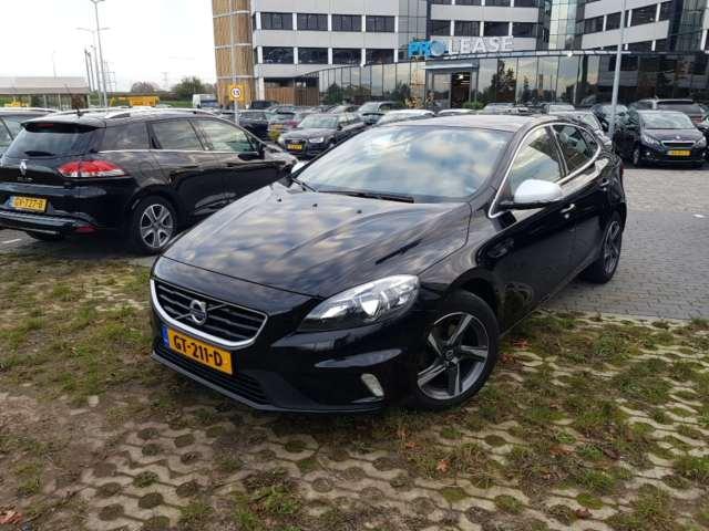 VOLVO V40 2015 yv1mv7431g2286727