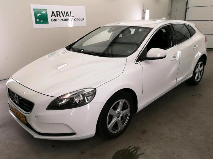 VOLVO V40 2015 yv1mv7431g2286912