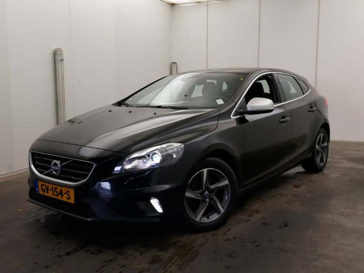 VOLVO V40 2015 yv1mv7431g2287167