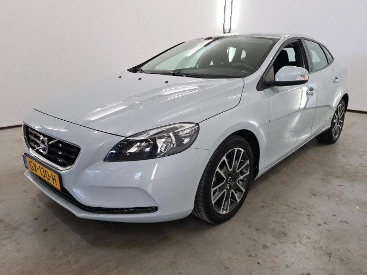 VOLVO V40 2015 yv1mv7431g2287285