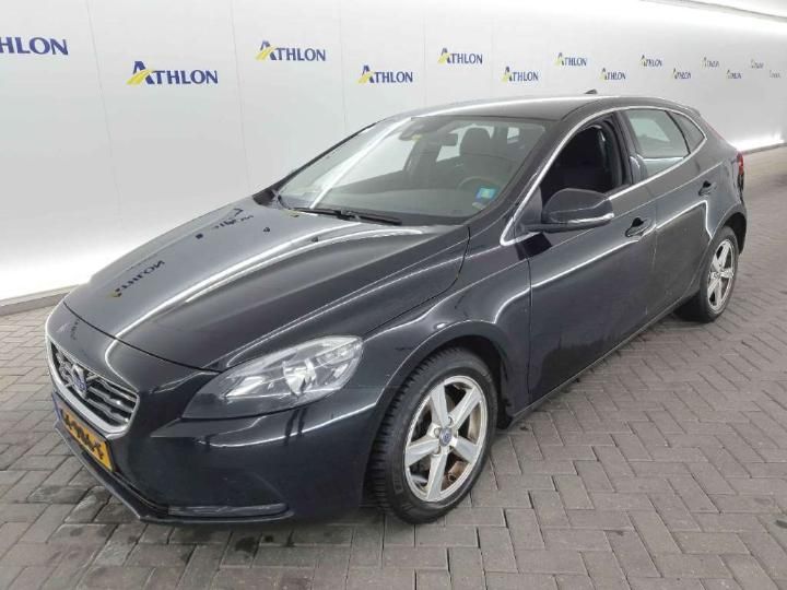 VOLVO V40 2015 yv1mv7431g2287531