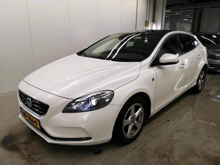 VOLVO V40 2015 yv1mv7431g2287634