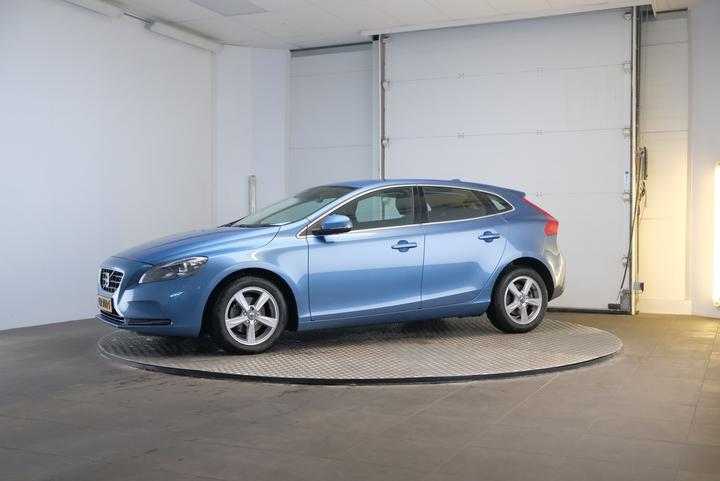 VOLVO V40 2015 yv1mv7431g2288626