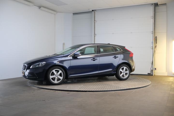 VOLVO V40 2015 yv1mv7431g2288915