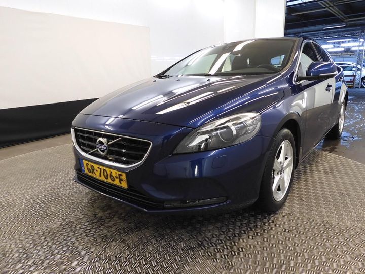 VOLVO V40 2015 yv1mv7431g2289588