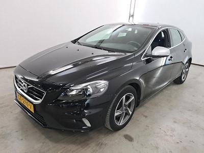 VOLVO V40 2015 yv1mv7431g2290055