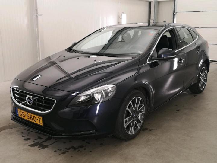 VOLVO V40 2015 yv1mv7431g2290331