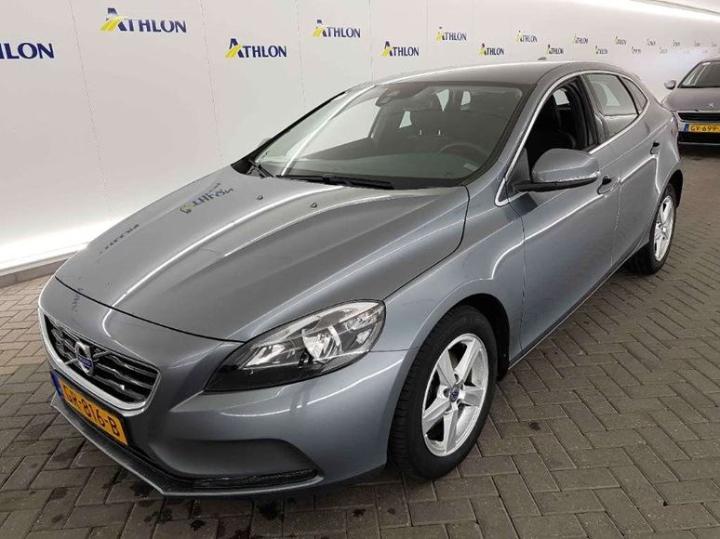 VOLVO V40 2015 yv1mv7431g2290511