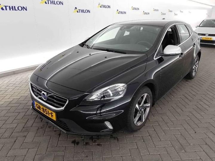 VOLVO V40 2015 yv1mv7431g2291103