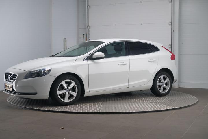 VOLVO V40 2015 yv1mv7431g2291212