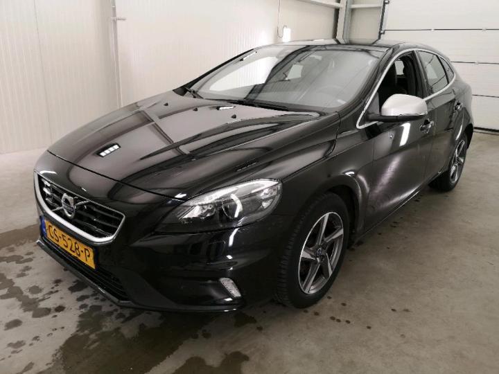 VOLVO V40 2015 yv1mv7431g2291944