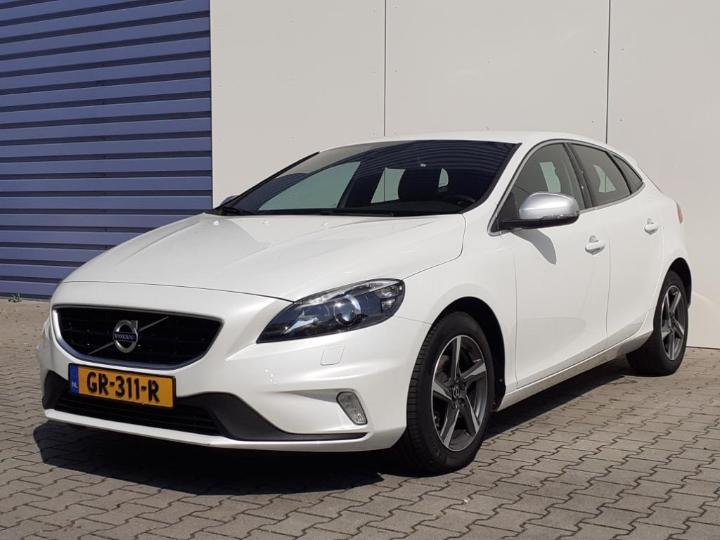 VOLVO V40 2015 yv1mv7431g2292139