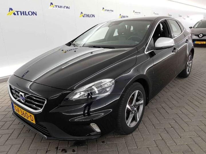 VOLVO V40 2015 yv1mv7431g2292304