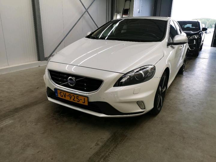 VOLVO V40 2015 yv1mv7431g2292798