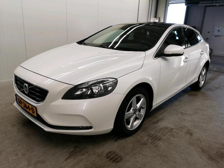 VOLVO V40 2015 yv1mv7431g2293202